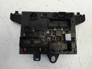 Recambio de caja reles / fusibles para opel astra j lim. 2009-2015 excellence referencia OEM IAM 13368651 365927271 11101138AA