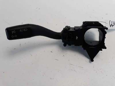 Recambio de mando intermitentes para audi a4 berlina (8e) 2000-2004 2.5 tdi (120kw) referencia OEM IAM 8E0953513A  
