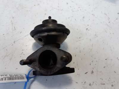 Recambio de valvula egr para kia carnival 1999-2001 td ls referencia OEM IAM 284104X510  