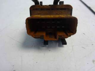 Recambio de mando elevalunas delantero izquierdo para renault scenic ii 2003-2009 authentique referencia OEM IAM   