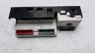 Recambio de pantalla multifuncion para renault laguna ii grandtour (kg0) 2001-2007 privilege referencia OEM IAM P8200002604A  