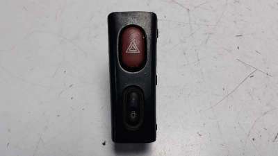 Recambio de warning para renault laguna (b56) 1998-2001 1.9 dti rt referencia OEM IAM 822955  