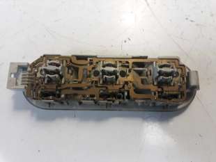 Recambio de luz interior para renault scenic ii 2003-2009 1.9 dci diesel referencia OEM IAM 820073234   2