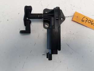 Recambio de motor elevalunas trasero derecho para kia carnival 2006-2012 2.9 crdi vgt active referencia OEM IAM   
