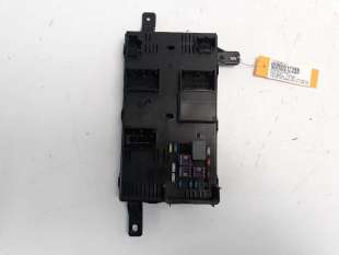 Recambio de caja reles / fusibles para kia carnival 2006-2012 2.9 crdi vgt active referencia OEM IAM 919584D080  
