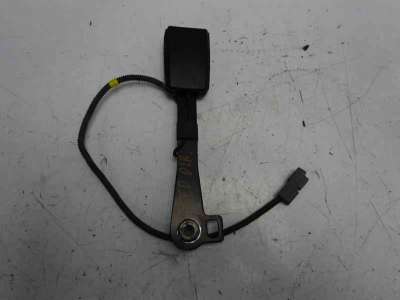 Recambio de cinturon seguridad delantero derecho para kia cee´d 2006-2012 emotion referencia OEM IAM   