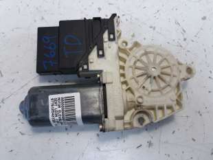 Recambio de motor elevalunas trasero derecho para seat leon (1m1) 1999-2006 last edition referencia OEM IAM 9776105407301  