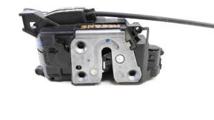 Recambio de cerradura puerta trasera izquierda para renault megane iii berlina 5 p 2008-2016 emotion referencia OEM IAM 82503000