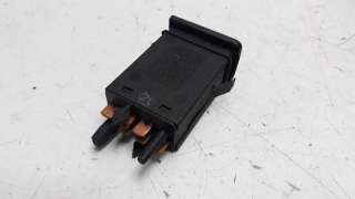 Recambio de interruptor para volkswagen golf iv berlina (1j1) 1997-2003 1.9 tdi referencia OEM IAM 1J0953235A  