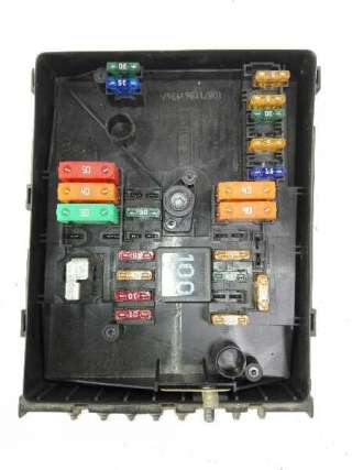 Recambio de caja reles / fusibles para volkswagen caddy ka/kb (2k) 2003-2010 furg. referencia OEM IAM 1T1937503A  