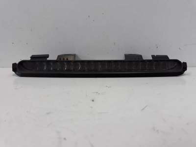 Recambio de piloto trasero central para volvo v40 familiar 1995-2005 1.8 16v referencia OEM IAM 30859476  