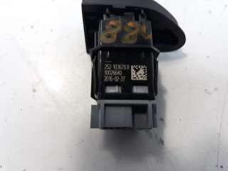 Recambio de interruptor para renault clio iv 2012- dynamique referencia OEM IAM 252103678R  