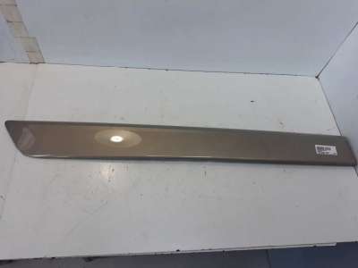 Recambio de moldura para ford tourneo custom 2013- referencia OEM IAM BK2129076BBW  