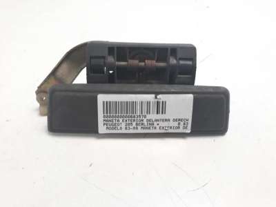 Recambio de maneta exterior delantera derecha para peugeot 205 berlina 1983-1998 referencia OEM IAM   