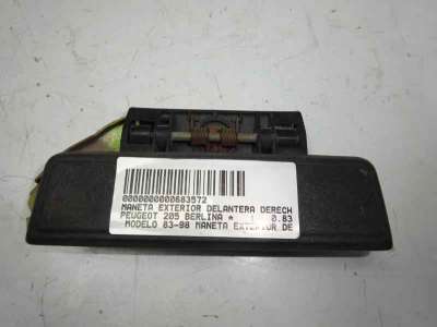 Recambio de maneta exterior delantera derecha para peugeot 205 berlina 1983-1998 referencia OEM IAM   