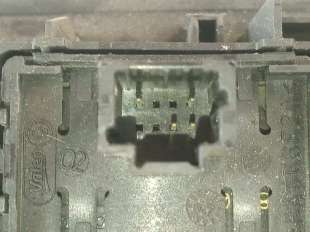 Recambio de mando elevalunas trasero derecho para renault megane iii berlina 5 p 2008-2016 dynamique referencia OEM IAM 25401000 2