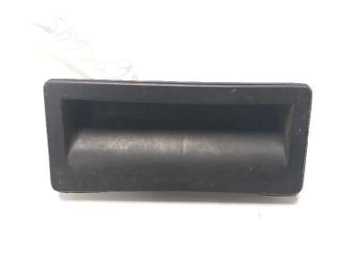 Recambio de maneta exterior porton para audi a4 ber. (b8) 2007-2015 e referencia OEM IAM 5N0827566B  