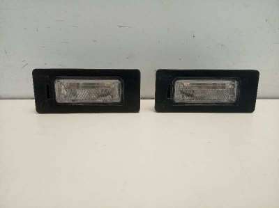 Recambio de piloto matricula para audi a4 ber. (b8) 2007-2015 e referencia OEM IAM 8T0943021 103F02244960 AD0244350