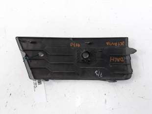 Recambio de rejilla paragolpes derecha para skoda octavia lim. (5e3) 2013-2018 rs referencia OEM IAM 5E0807682C   2