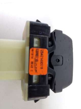 Recambio de mando elevalunas delantero derecho para dacia sandero 2012- sl audacia referencia OEM IAM 254214937R  