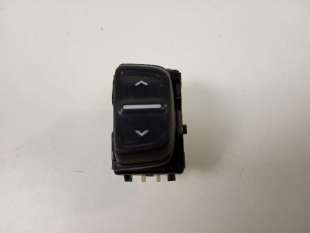 Recambio de mando elevalunas trasero derecho para dacia sandero 2012- sl audacia referencia OEM IAM 264214937R  