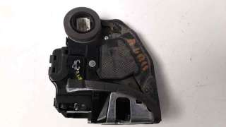 Recambio de cerradura puerta trasera derecha para toyota auris 2012-2019 active referencia OEM IAM 6905005050  