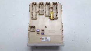 Recambio de caja reles / fusibles para toyota auris 2012-2019 active referencia OEM IAM 63583367 8273012X80A 8922102331