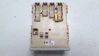 Recambio de caja reles / fusibles para toyota auris 2012-2019 active referencia OEM IAM 63583367 8273012X80A 8922102331