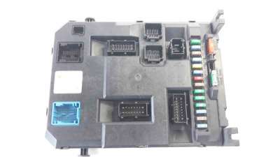 Recambio de caja reles / fusibles para citroën c3 2016- business referencia OEM IAM 9666952280  