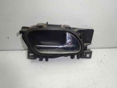 Recambio de maneta interior delantera derecha para peugeot 207 2006-2012 sport referencia OEM IAM 96555516VD  