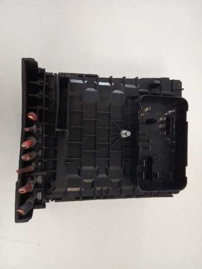Recambio de caja reles / fusibles para volkswagen golf vi (5k1) 2008-2012 advance referencia OEM IAM 1K1937503  