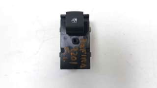 Recambio de mando elevalunas trasero izquierdo para opel zafira tourer 2010-2016 selective referencia OEM IAM 13408452  
