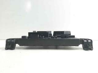 Recambio de caja reles / fusibles para opel zafira tourer 2010-2016 selective referencia OEM IAM 365927271 1110306AA 39132479