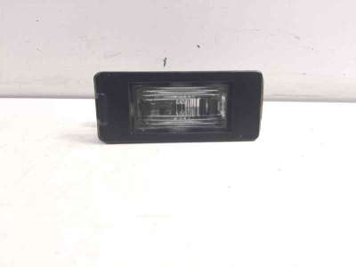 Recambio de piloto matricula para opel zafira tourer 2010-2016 selective referencia OEM IAM 13590043  