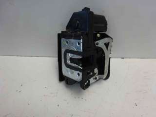 Recambio de cerradura puerta delantera izquierda para ssangyong rodius 2005- 2.0 td cat referencia OEM IAM   