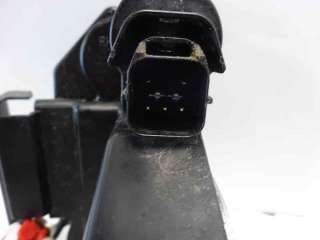 Recambio de cerradura puerta trasera derecha para ssangyong rodius 2005- 2.0 td cat referencia OEM IAM   