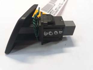 Recambio de warning para toyota yaris 2008-2011 1.0 cat referencia OEM IAM 843320D020   2