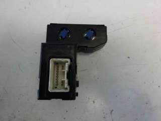 Recambio de mando multifuncion para toyota corolla (e11) 1999-2002 referencia OEM IAM 8401012250 4745391026I 