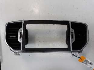 Recambio de rejilla aireadora para kia sportage 2015- x-tech 2wd referencia OEM IAM 84740F1200