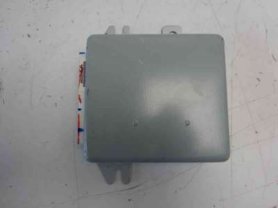 Recambio de modulo electronico para ssangyong rodius 2005- 2.0 td cat referencia OEM IAM 8712021101  