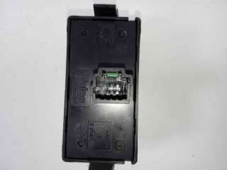 Recambio de warning para dacia sandero 2012- stepway referencia OEM IAM E31606  
