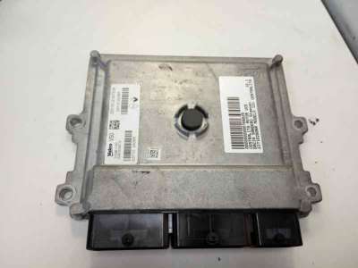 Recambio de centralita motor uce para dacia sandero 2012- stepway referencia OEM IAM 237102806R  