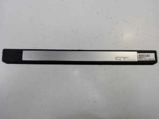 Recambio de moldura para renault megane iii coupe 2008-2018 dynamique referencia OEM IAM   
