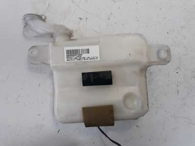 Recambio de deposito limpia para toyota land cruiser (j9) 1996-2003 3.0 turbodiesel referencia OEM IAM 860141311  