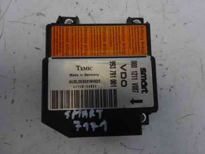 Recambio de centralita airbag para smart coupe 1998-2003 referencia OEM IAM 0001211V007 993791001 