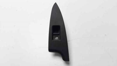Recambio de mando elevalunas trasero izquierdo para alfa romeo giulietta (191) 2010- distinctive referencia OEM IAM 0156106262  