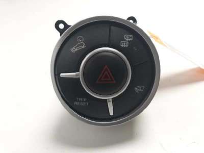 Recambio de warning para ssangyong kyron 2005-2011 200 xdi limited referencia OEM IAM 8520109051  