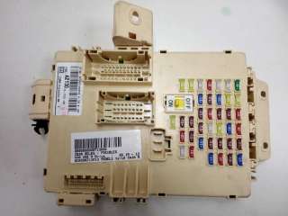 Recambio de caja reles / fusibles para kia cee´d 2012-2018 drive referencia OEM IAM 91950A213013  