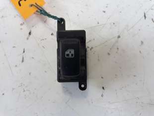 Recambio de mando elevalunas trasero derecho para kia carnival ii 2001-2006 2.5 v6 cat referencia OEM IAM   