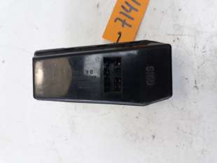 Recambio de mando elevalunas delantero derecho para hyundai coupe (j2) 1996-1999 1.6 16v cat referencia OEM IAM 9358027000   2